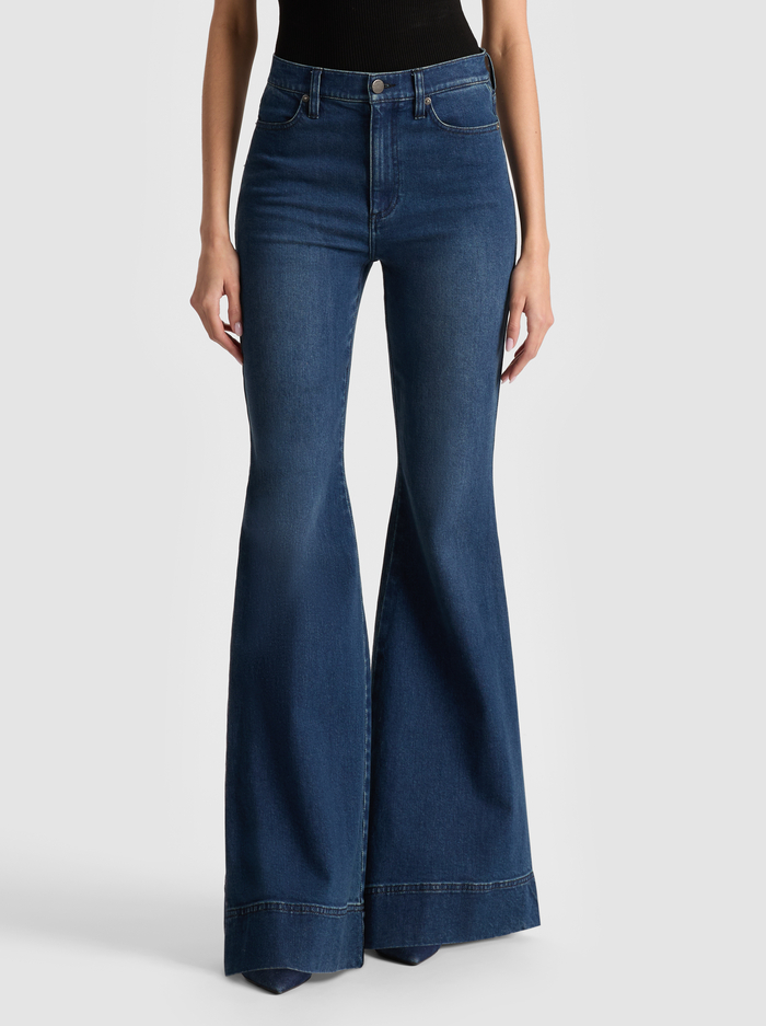 BEAUTIFUL JEAN - LOVE TRAIN - Alice And Olivia